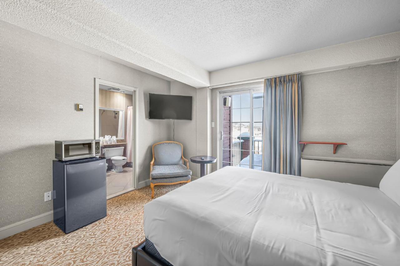 Le Domaine Chambre D'Hotel A Saint-Sauveur-des-Monts Exteriör bild